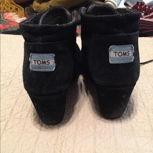 TOMS Booties !Read Description!